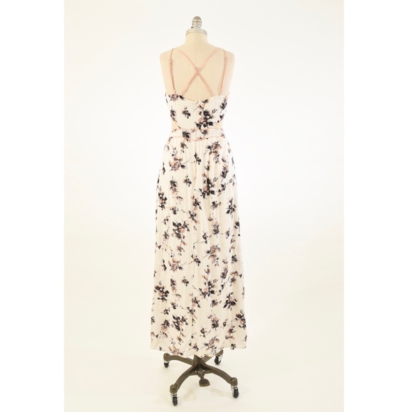 ❌SOLD❌FLASH SALE! Bundle 2 for $20 or 1 For $15 - Picture 5 of 7